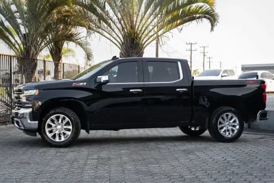 Carro 3.0 V6 DURAMAX DIESEL 1500 LTZ 4WD AUTOMÁTICO