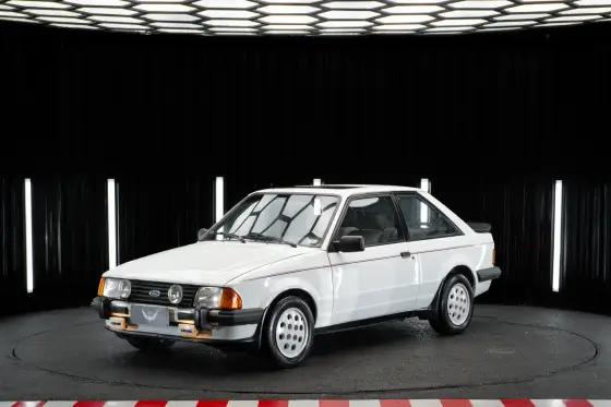 Carro 1.6 XR3 LASER 8V GASOLINA 2P MANUAL