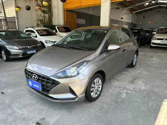 Carro 1.0 12V FLEX SENSE MANUAL