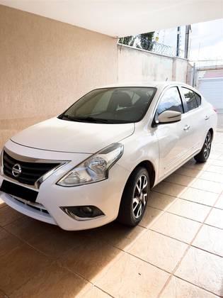 Carro 1.6 16V FLEXSTART UNIQUE 4P MANUAL