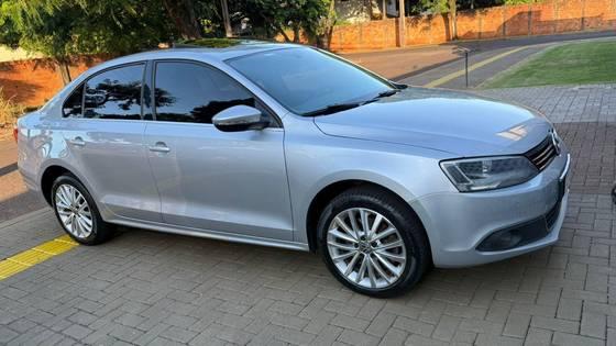 Carro 2.0 TSI HIGHLINE 211CV GASOLINA 4P TIPTRONIC