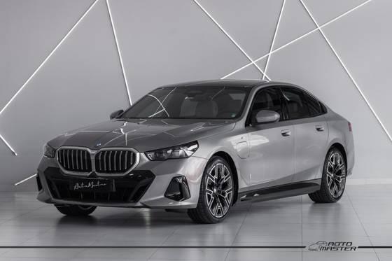 Carro 2.0 TWINPOWER PHEV M SPORT AUTOMÁTICO