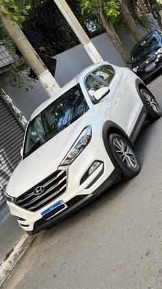 Carro 1.6 16V T-GDI GASOLINA GLS ECOSHIFT