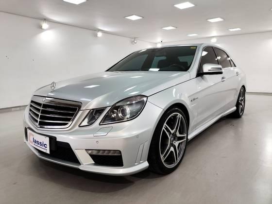 Carro 6.2 SEDAN V8 32V GASOLINA 4P AUTOMÁTICO