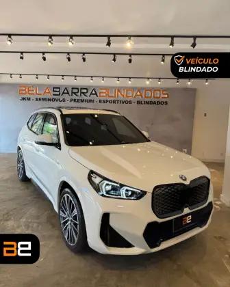 Carro ELÉTRICO XDRIVE30 M SPORT