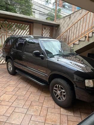 Carro 4.3 SFI DLX 4X2 V6 12V GASOLINA 4P AUTOMÁTICO