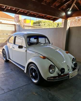 Carro 1.6 8V GASOLINA 2P MANUAL