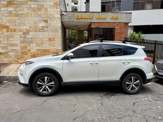 Carro 2.0 TOP 4X2 16V GASOLINA 4P AUTOMÁTICO