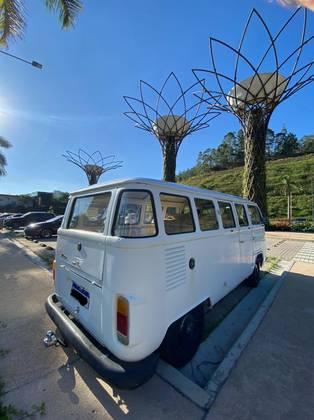 Carro 1.6 STD 8V GASOLINA 3P MANUAL