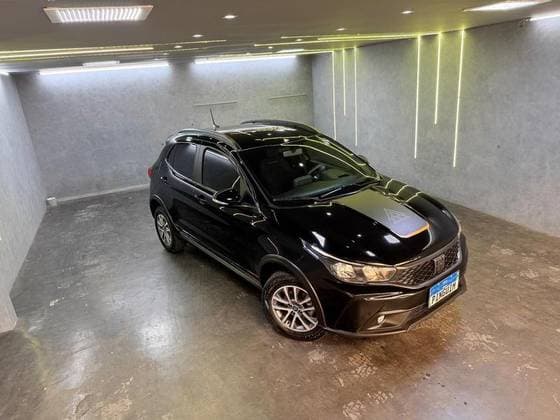 Carro 1.3 FIREFLY FLEX TREKKING CVT