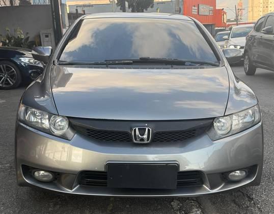 Carro 1.8 EXS 16V FLEX 4P AUTOMÁTICO