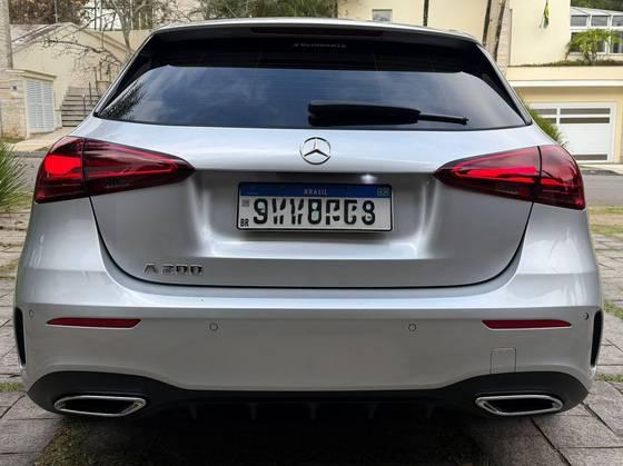 Carro 1.3 MHEV AMG LINE 7G-DCT