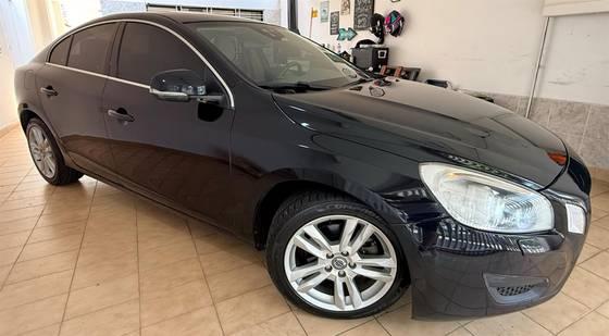 Carro 2.0 T5 DYNAMIC GASOLINA 4P AUTOMÁTICO