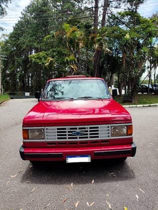 Carro 4.0 CUSTOM S CD 8V TURBO DIESEL 4P MANUAL