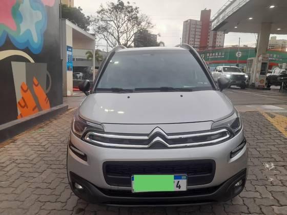 Carro 1.6 VTI 120 FLEX LIVE EAT6