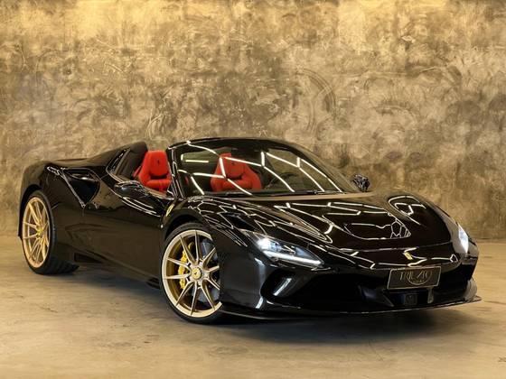 Carro 3.9 V8 TURBO GASOLINA F1-DCT