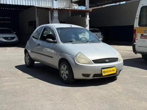 Carro 1.0 MPI GL 8V GASOLINA 2P MANUAL