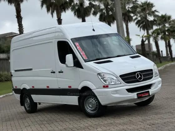 Carro 2.2 415 CDI FURGÃO 14 BI-TURBO DIESEL MANUAL