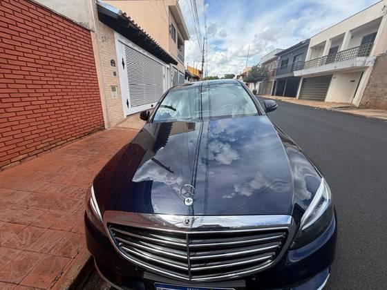 Carro 1.6 CGI FLEX EXCLUSIVE 9G-TRONIC