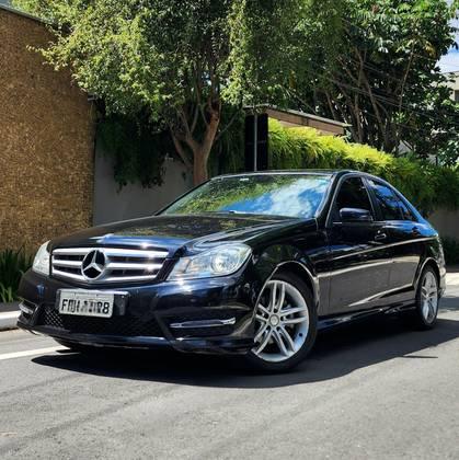 Carro 1.6 CGI SPORT 16V TURBO GASOLINA 4P AUTOMÁTICO