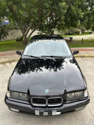 Carro 1.8 COMPACT 16V GASOLINA 2P MANUAL