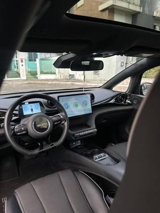 Carro 60,5 KW ELÉTRICO PLUS