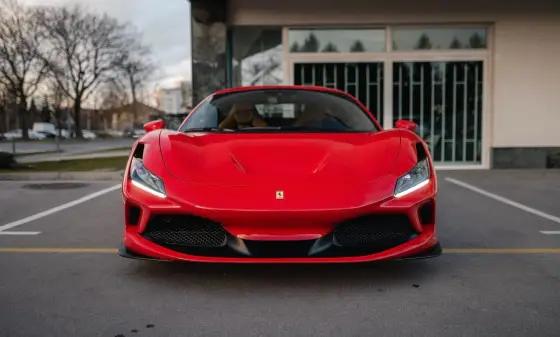 Carro 3.9 V8 TURBO GASOLINA F1-DCT