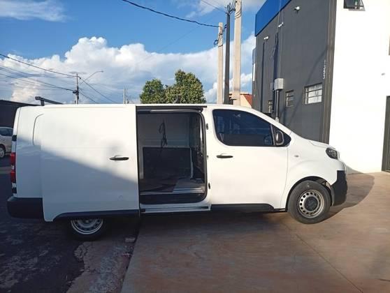 Carro 1.5 BLUEHDI DIESEL CARGO MANUAL