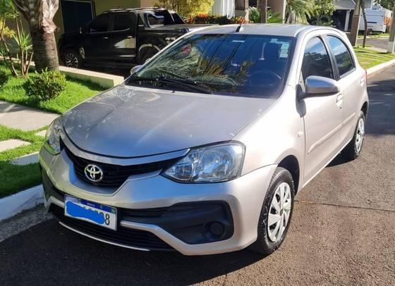 Carro 1.5 XS 16V FLEX 4P AUTOMÁTICO