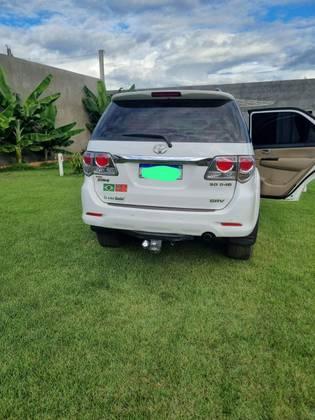 Carro 3.0 SRV 4X4 7 LUGARES 16V TURBO INTERCOOLER DIESEL 4P AUTOMÁTICO