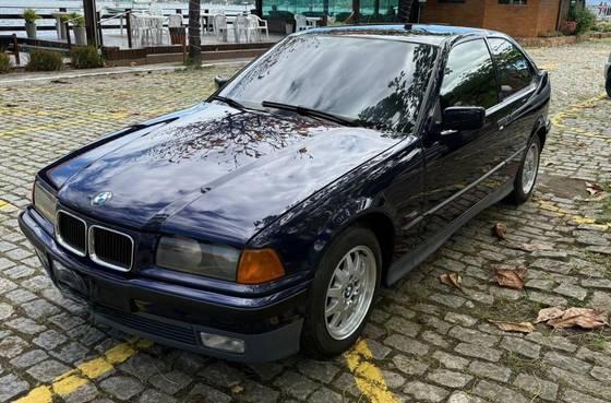 Carro 1.9 COMPACT 16V GASOLINA 2P MANUAL