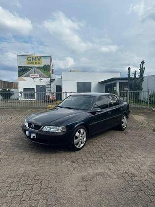 Carro 2.0 MPFI CD 8V GASOLINA 4P MANUAL