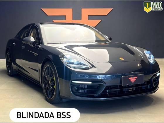 Carro 2.9 V6 E-HYBRID 4S PDK