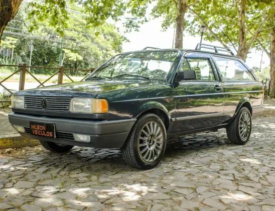 Carro 1.8 CL 8V GASOLINA 2P MANUAL