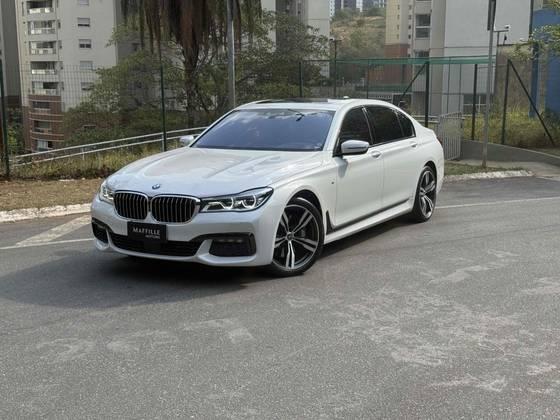 Carro 4.4 M SPORT V8 32V GASOLINA 4P AUTOMÁTICO