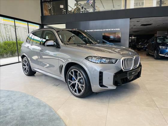 Carro 3.0 I6 TURBO HÍBRIDO XDRIVE50E M SPORT AUTOMÁTICO