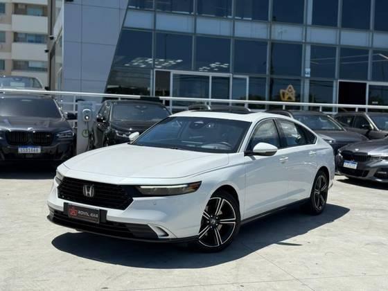 Carro 2.0 e:HEV TOURING E-CVT