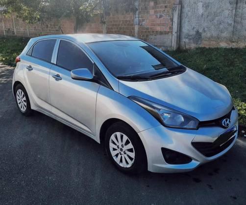 Carro 1.6 COMFORT PLUS 16V FLEX 4P MANUAL