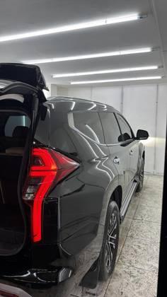 Carro 2.4 16V MIVEC TURBO DIESEL HPE-S AWD AUTOMÁTICO