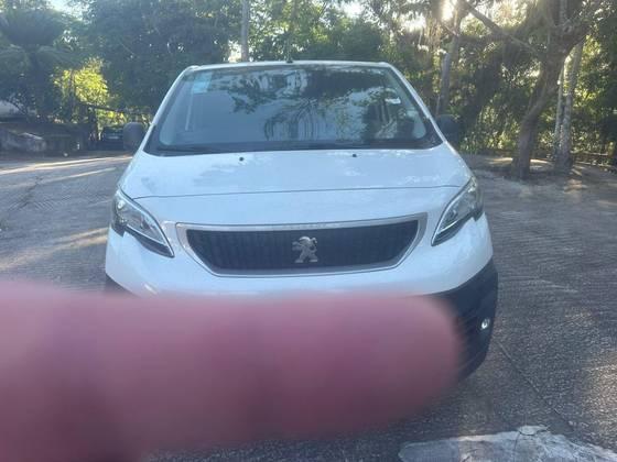 Carro 1.5 BLUEHDI DIESEL CARGO MANUAL