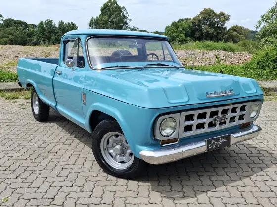 Carro 4.0 CUSTOM S CS 8V DIESEL 2P MANUAL