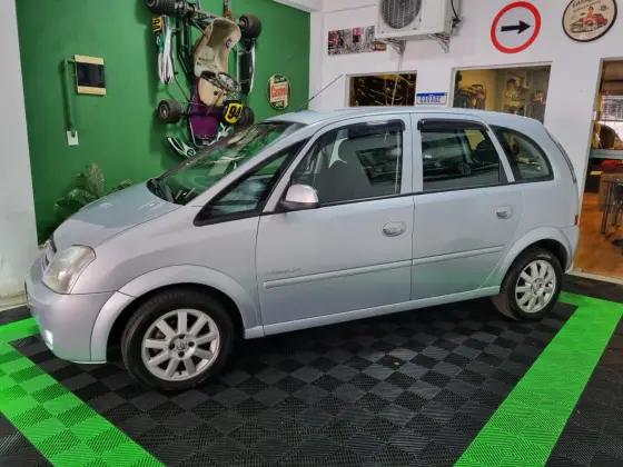 Carro 1.8 MPFI PREMIUM 8V FLEX 4P AUTOMATIZADO