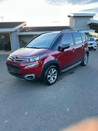 Carro 1.5 LIVE 8V FLEX 4P MANUAL