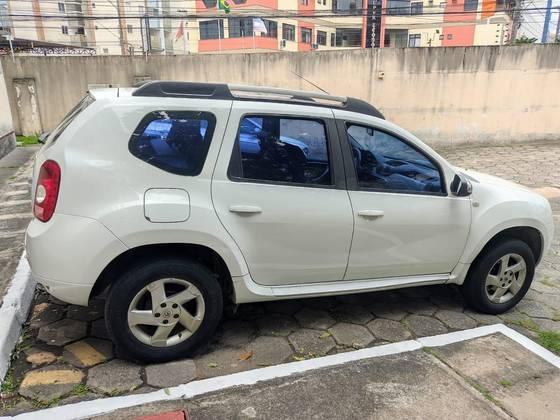 Carro 1.6 DYNAMIQUE 4X2 16V FLEX 4P MANUAL