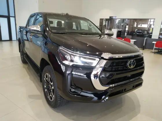 Carro 2.8 D-4D TURBO DIESEL CD SRX 4X4 AUTOMÁTICO