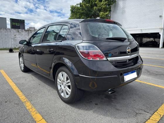 Carro 2.0 SFI GT HATCH 8V FLEX 4P MANUAL