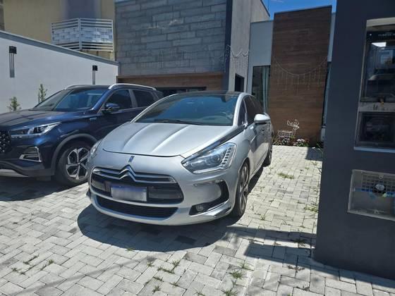 Carro 1.6 THP GASOLINA BVA