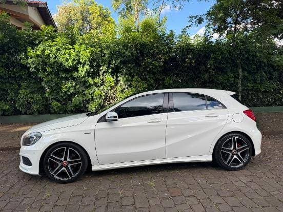 Carro 2.0 SPORT TURBO GASOLINA 4P AUTOMATIZADO