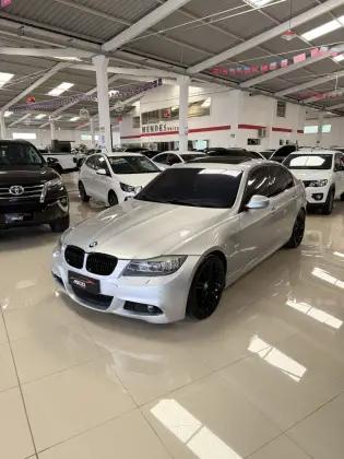 Carro 3.0 SPORT SEDAN 24V GASOLINA 4P AUTOMÁTICO