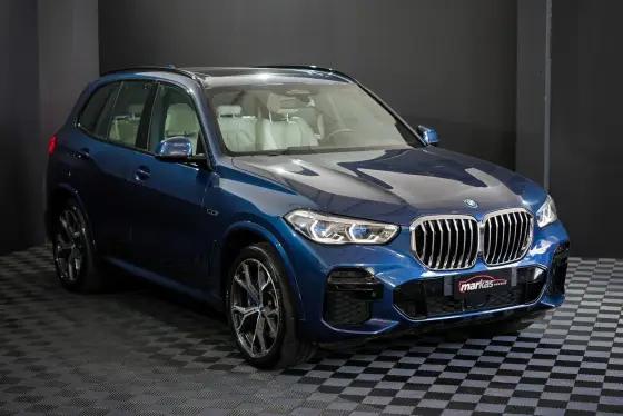 Carro 3.0 I6 TURBO HÍBRIDO XDRIVE45E M SPORT AUTOMÁTICO